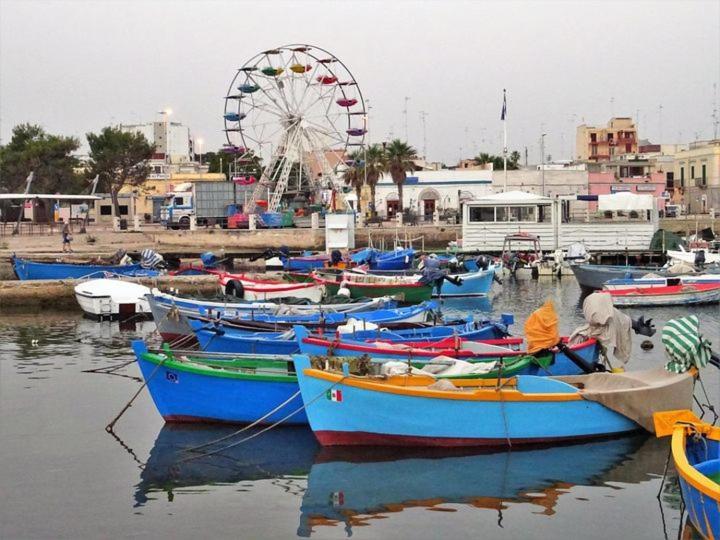 La Casa Del Pescatore N 33 - Porto Di St Spirito Bari Eksteriør billede
